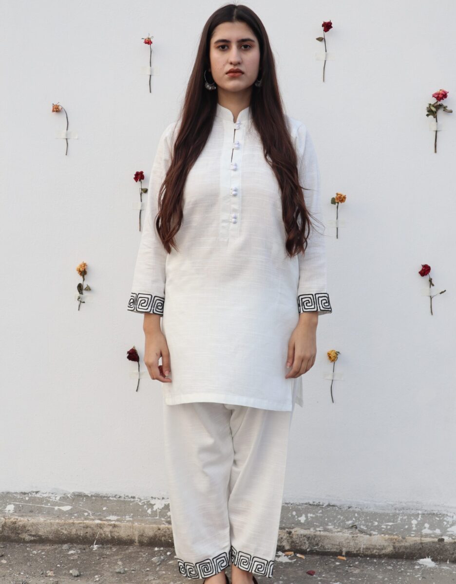 white paheli