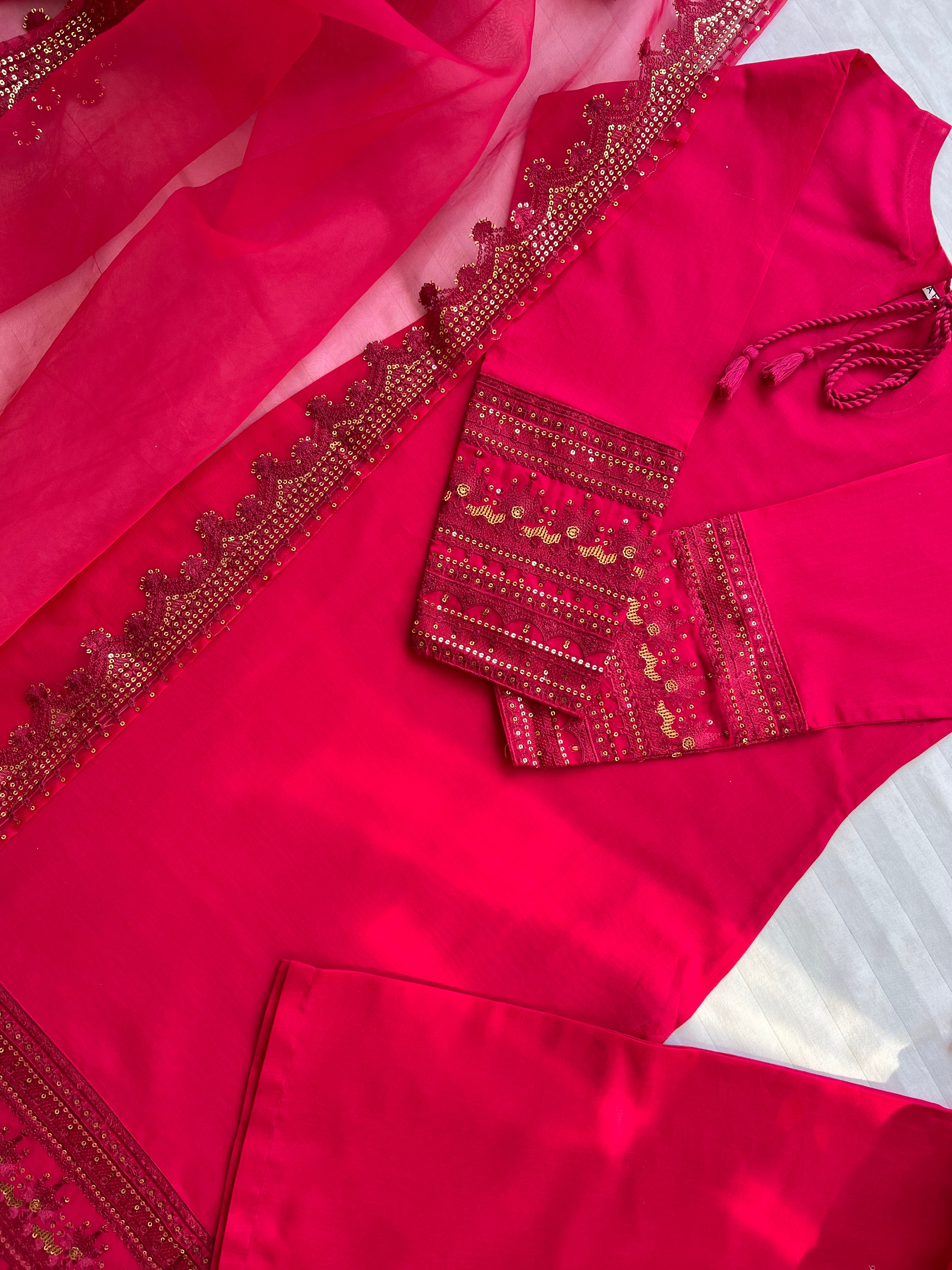 Rowan Pink Python Style Number Rowan pink – Safaydpk